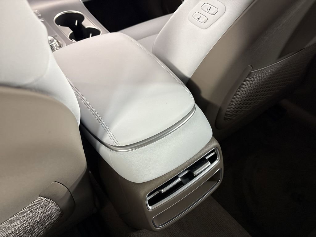 New 2026 Genesis GV70 2.5T Advanced AWD/4WD image 23