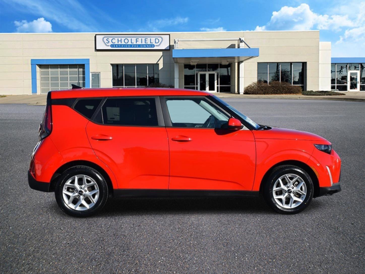 Used 2024 Kia Soul LX w/ Option Group 015 video 2