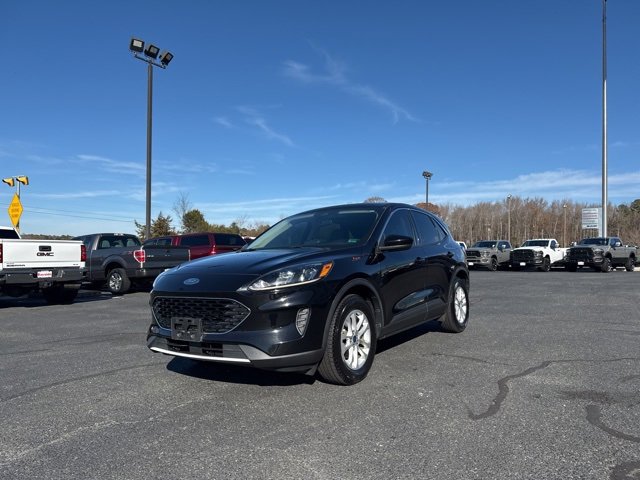 Used 2020 Ford Escape SE image 12