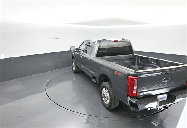 New 2026 Ford F350 XLT w/ FX4 Off-Road Package image 22