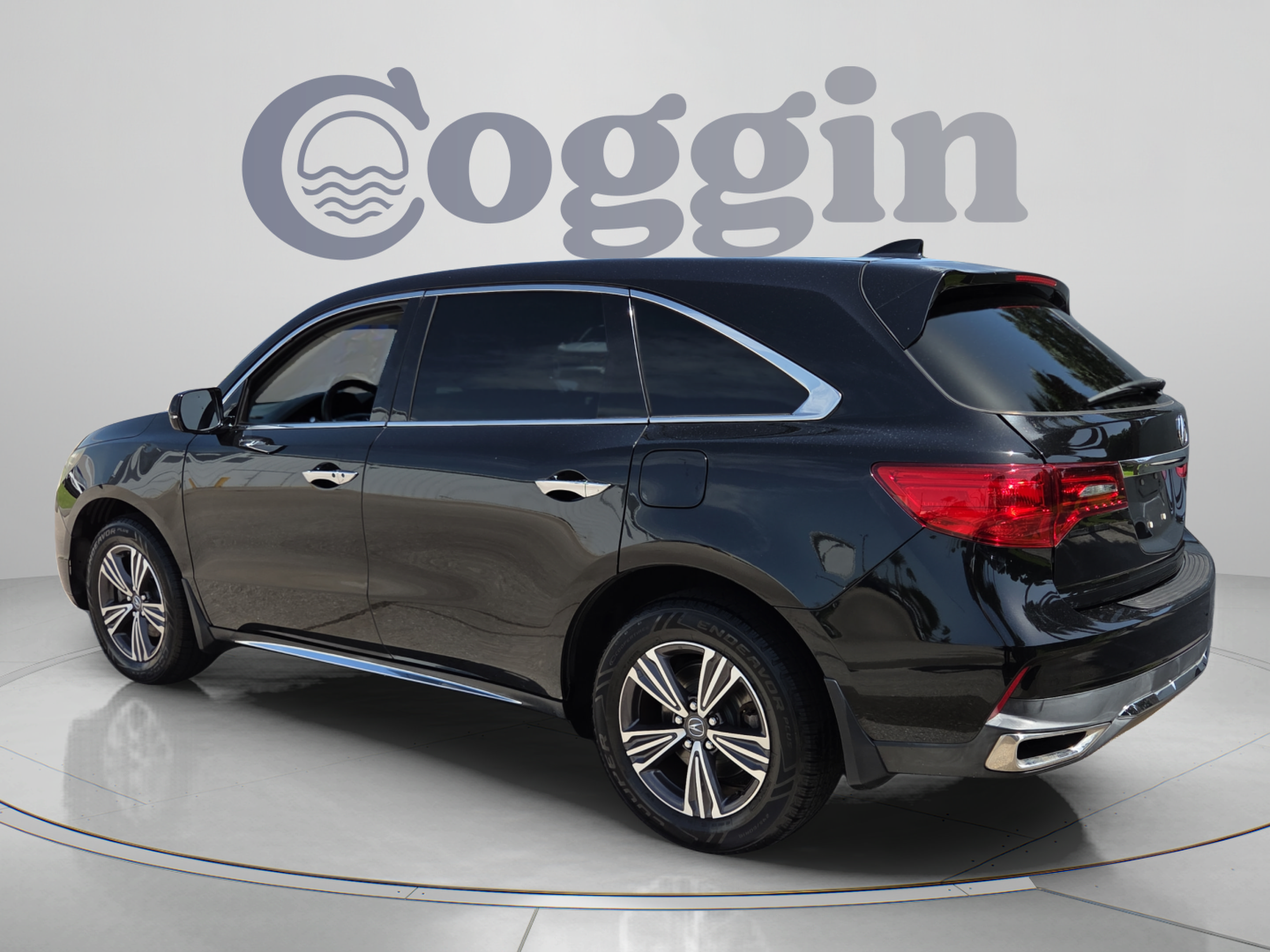 Used 2018 Acura MDX SH-AWD image 3