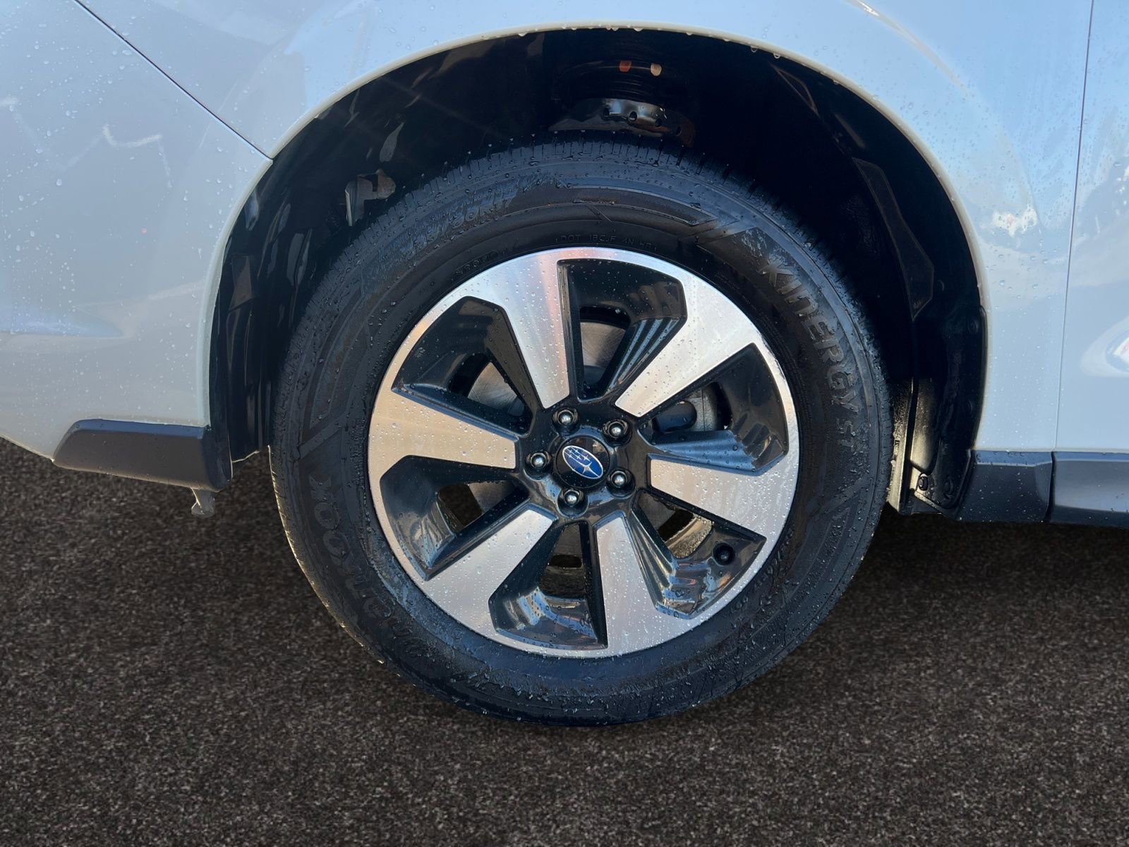 Used 2018 Subaru Forester 2.5i w/ Alloy Wheel Package image 14