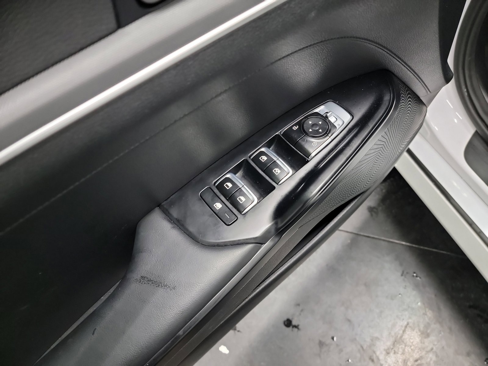 Used 2022 Kia K5 GT-Line image 14