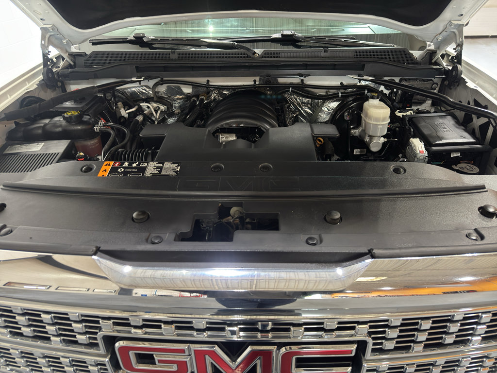 Used 2017 GMC Sierra 1500 Denali w/ Denali Ultimate Package AWD/4WD image 37