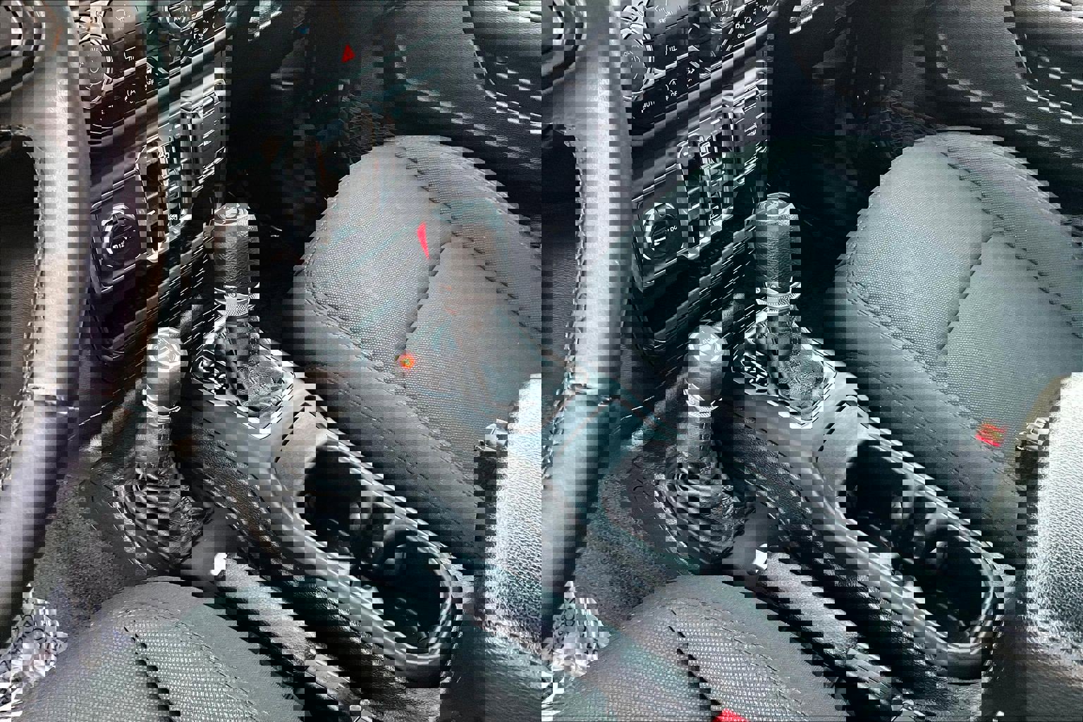 Used 2021 Jeep Wrangler Unlimited Sport image 19