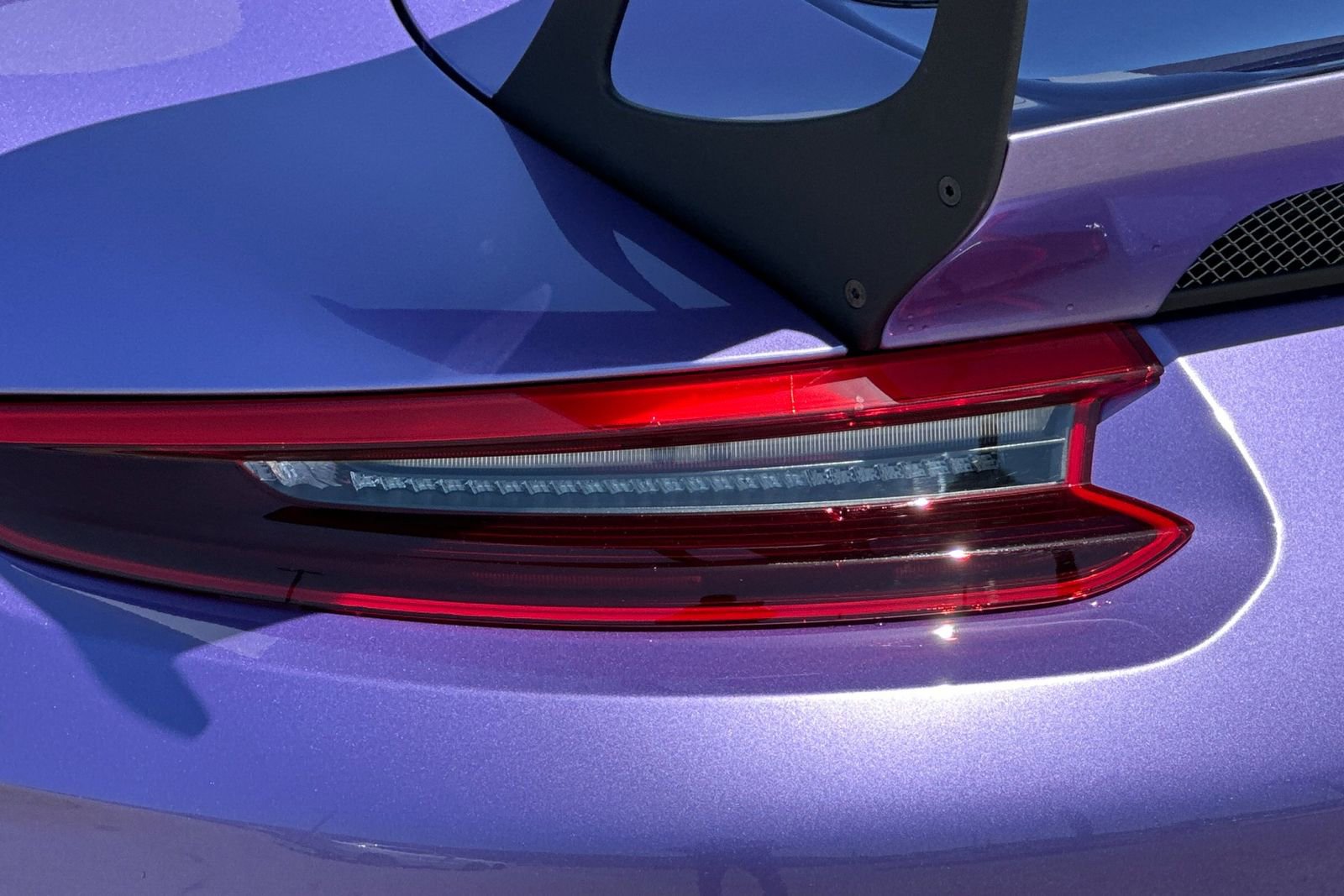Certified 2018 Porsche 911 GT2 RS RWD image 36
