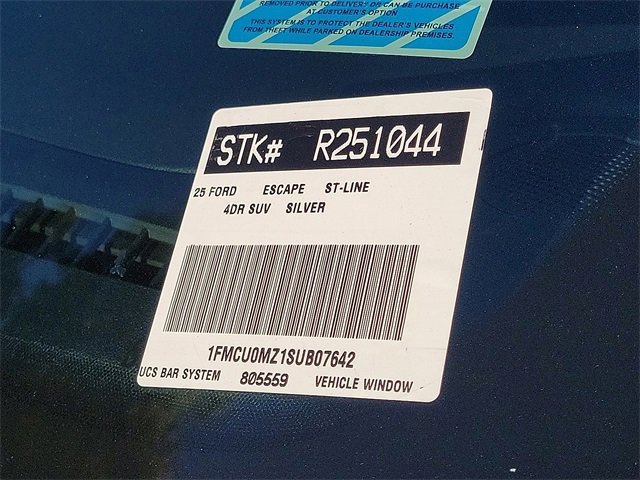 Used 2025 Ford Escape ST-Line w/ Equipment Group 301A image 28
