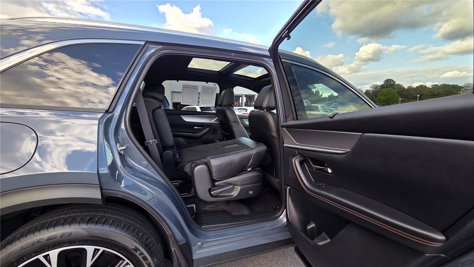 Used 2026 MAZDA CX-90 Plug-In Hybrid w/ Premium Plus AWD/4WD image 37