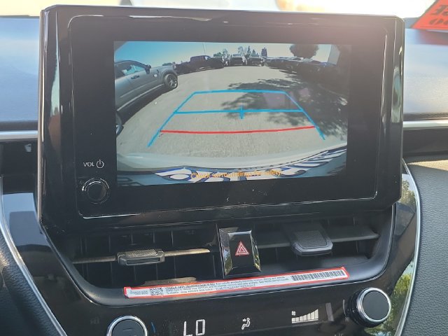 Used 2025 Toyota Corolla LE FWD image 10