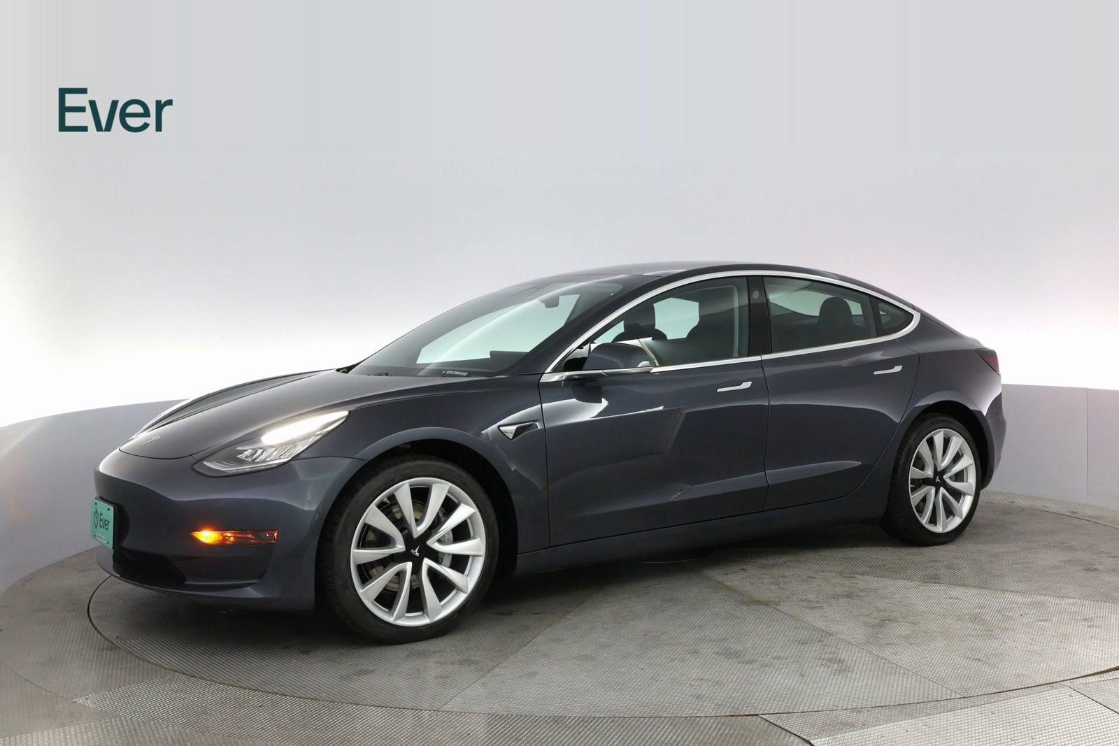 Used 2019 Tesla Model 3 Standard Range Plus image 15