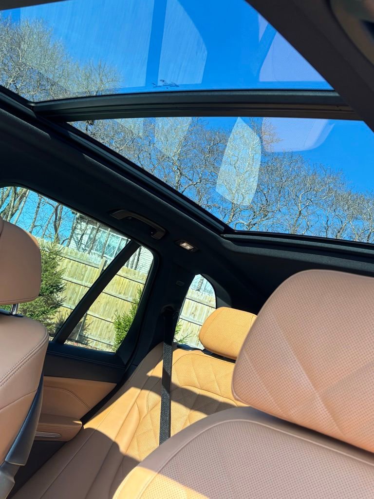 Used 2026 BMW X5 M60i image 11