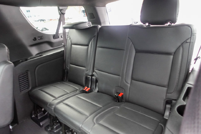 Used 2024 GMC Yukon XL Denali AWD/4WD image 27
