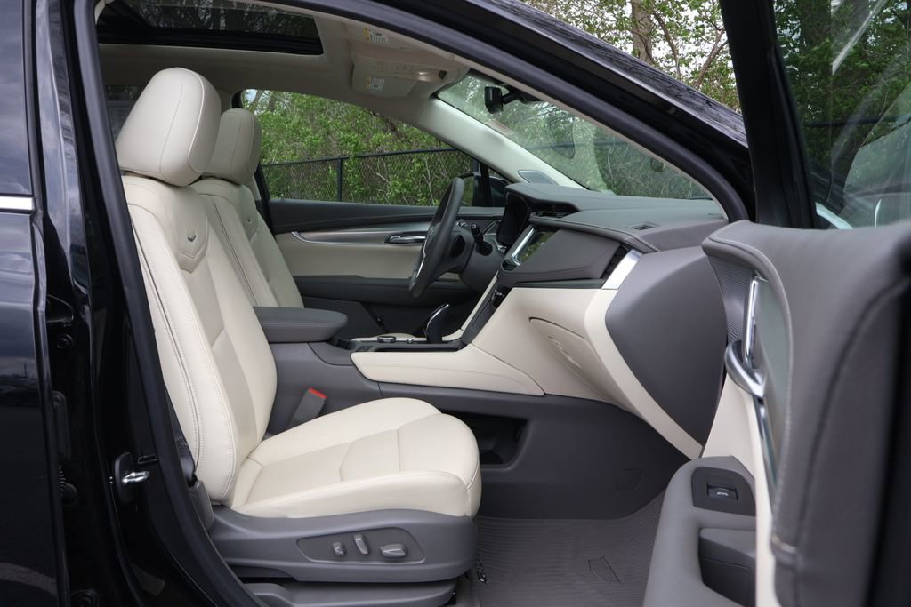 Used 2023 Cadillac XT5 Premium Luxury image 43