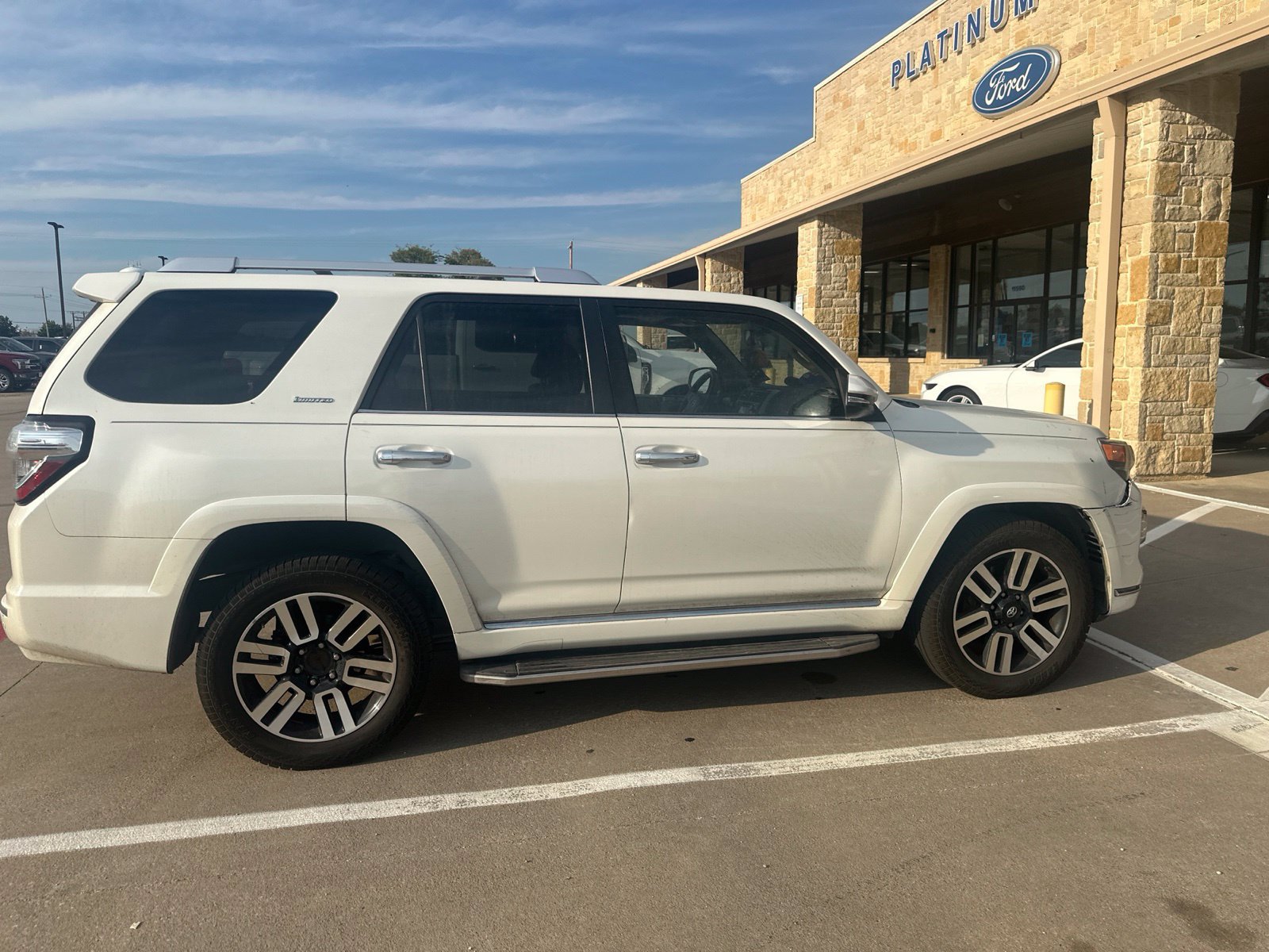 Used 2015 Toyota 4Runner Limited RWD image 1