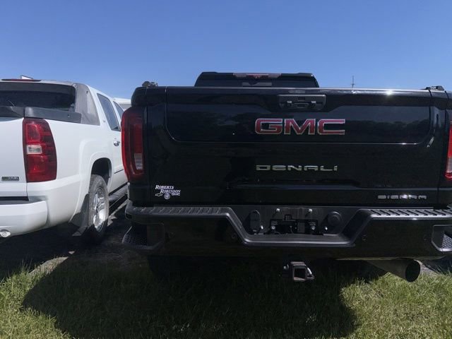 Used 2021 GMC Sierra 2500 Denali w/ Denali Black Diamond Edition AWD/4WD image 7