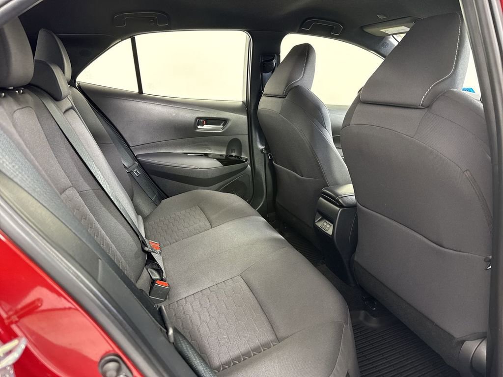 Used 2023 Toyota Corolla SE image 24
