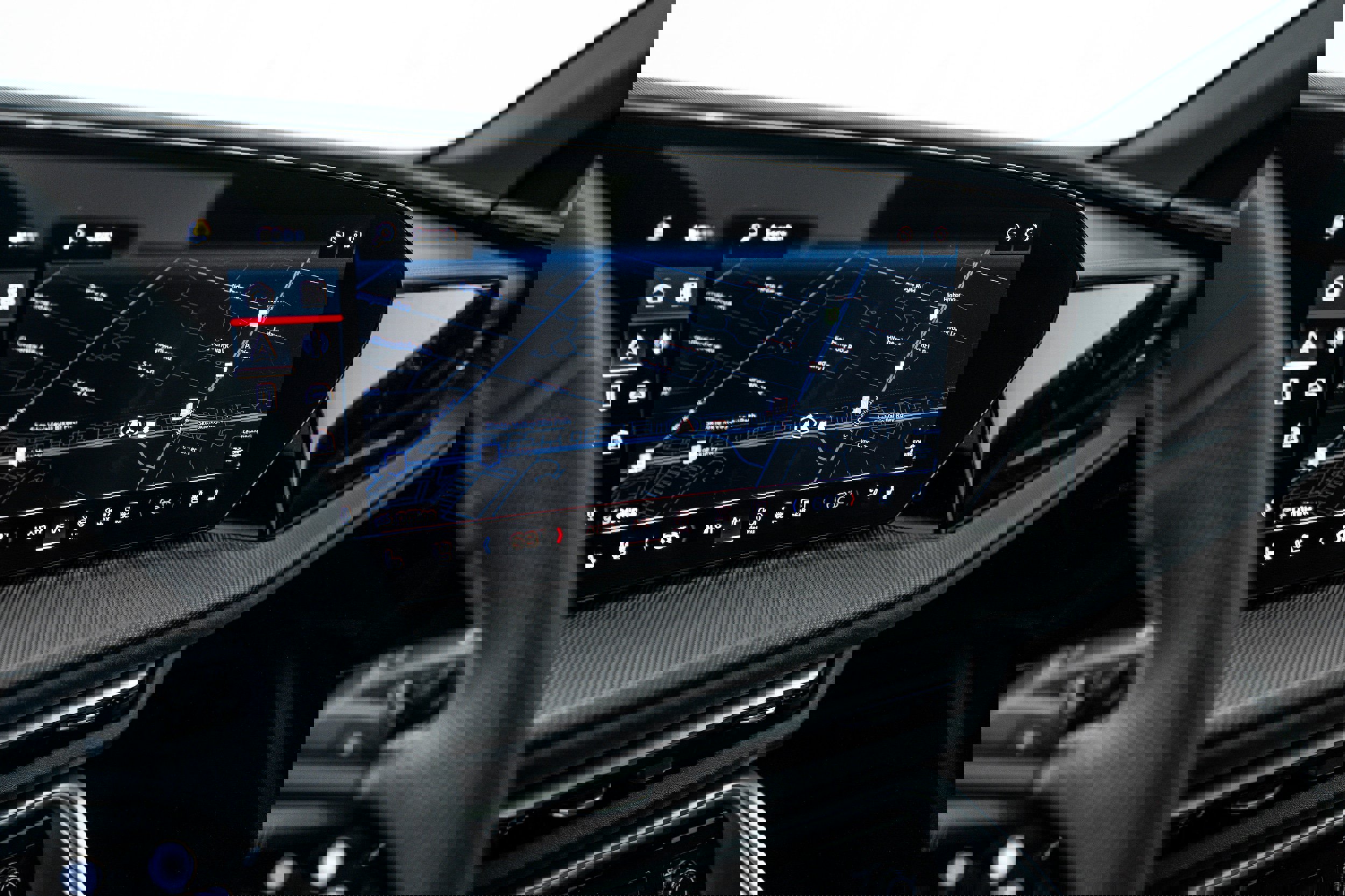 New 2025 Audi SQ5 Premium Plus image 12