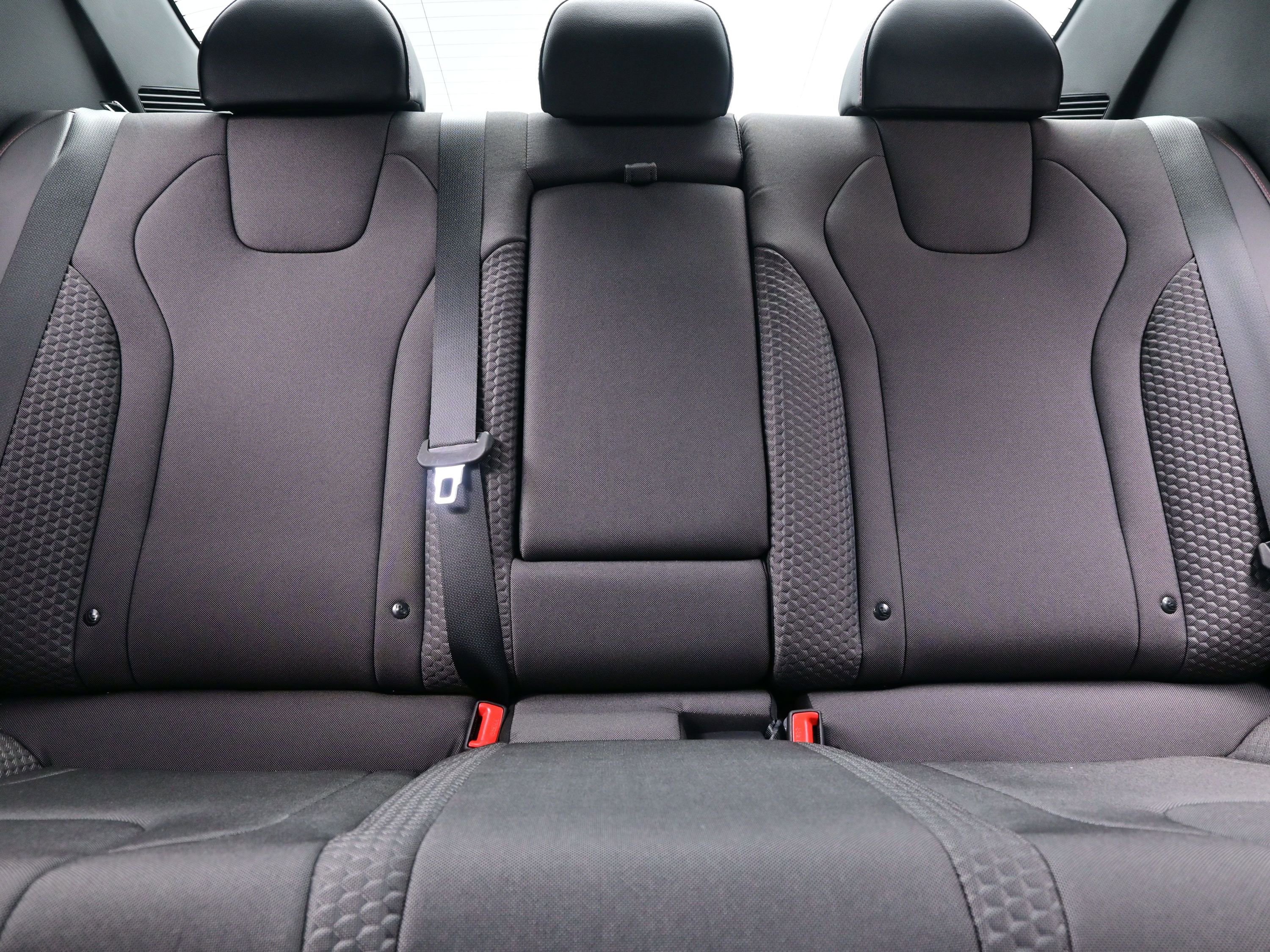 Certified 2025 Hyundai Elantra N Line w/ Cargo Package image 16