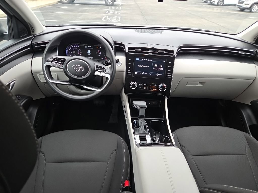 Certified 2023 Hyundai Tucson SEL AWD/4WD image 28