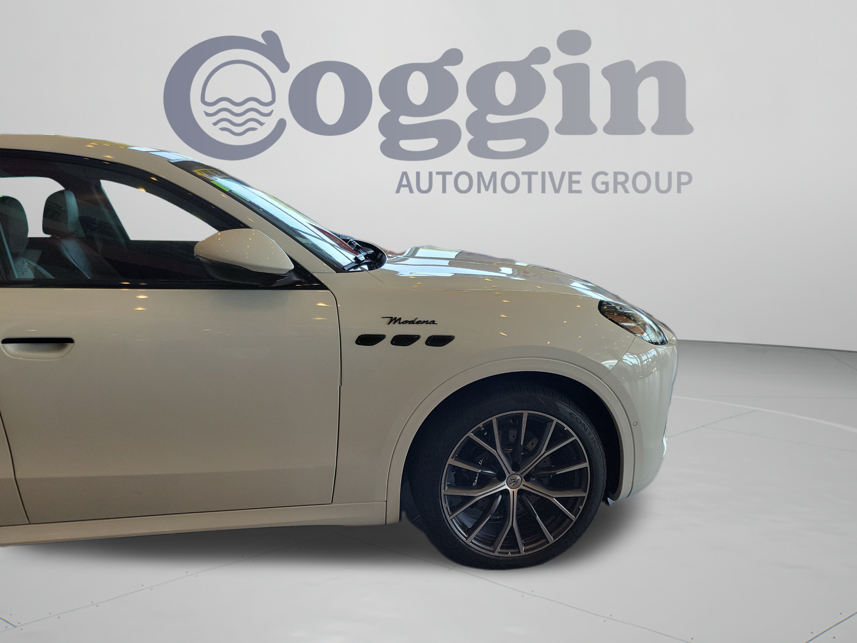 Used 2026 Maserati Grecale Modena AWD/4WD image 29