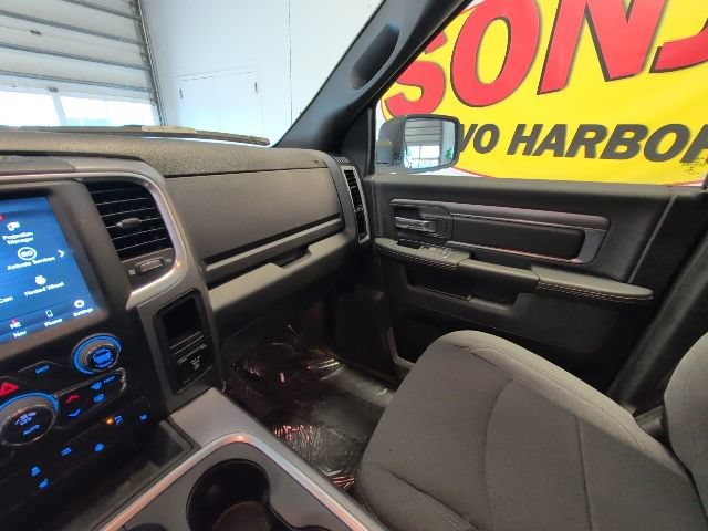 Used 2022 RAM 1500 Classic Warlock AWD/4WD image 24