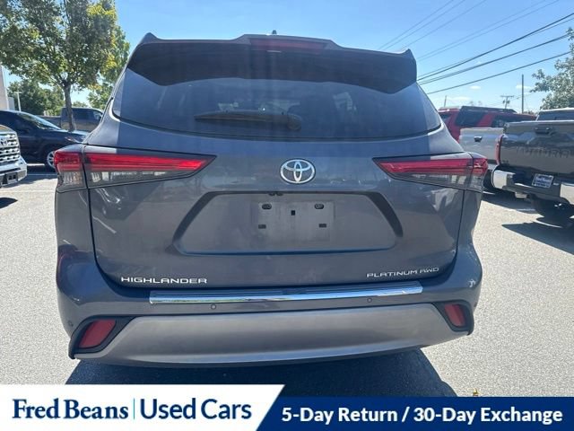 Used 2023 Toyota Highlander Platinum AWD/4WD image 9