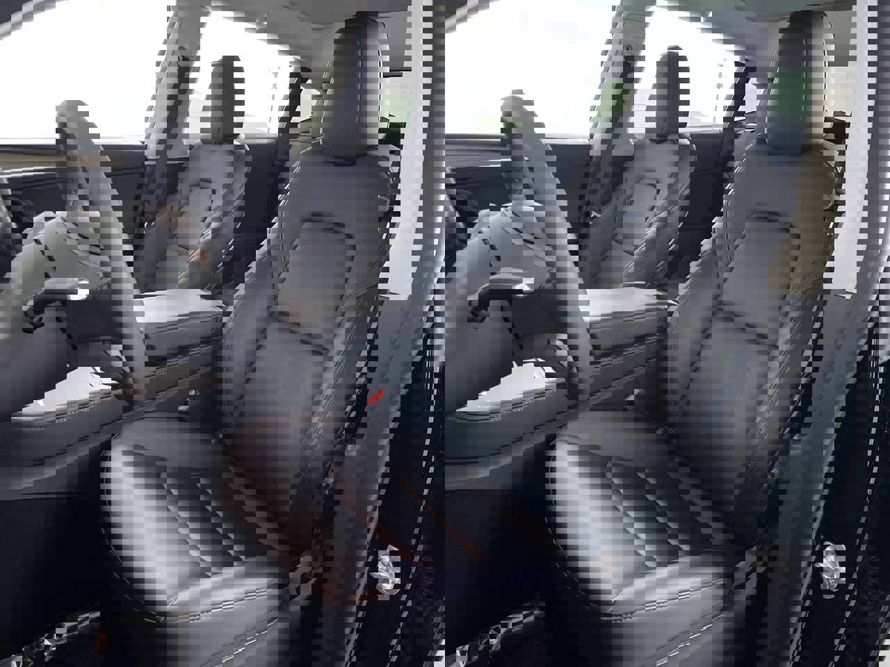 Used 2023 Tesla Model Y Performance image 12