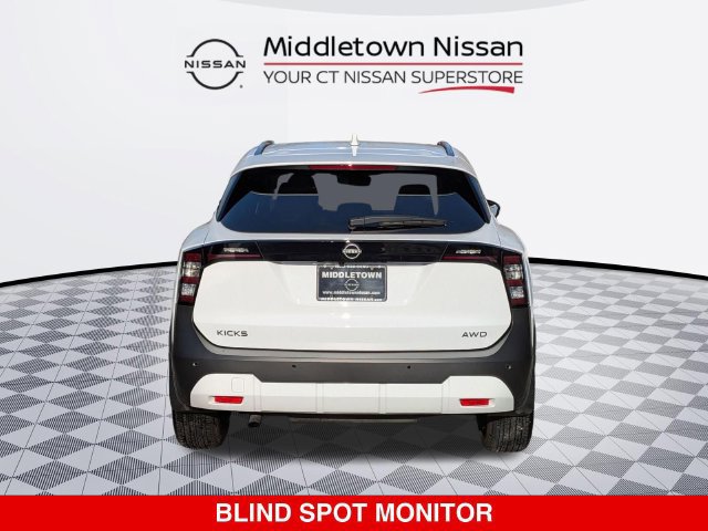 Certified 2025 Nissan Kicks SV w/ SV Premium Package AWD/4WD image 5