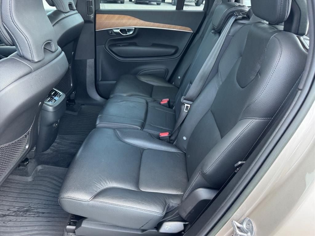 Used 2023 Volvo XC90 B6 Plus w/ Protection Package AWD/4WD image 10