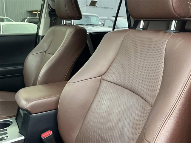 Used 2023 Toyota 4Runner Limited image 30
