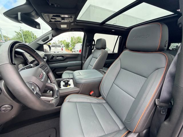 Used 2025 GMC Yukon XL AT4 AWD/4WD image 14