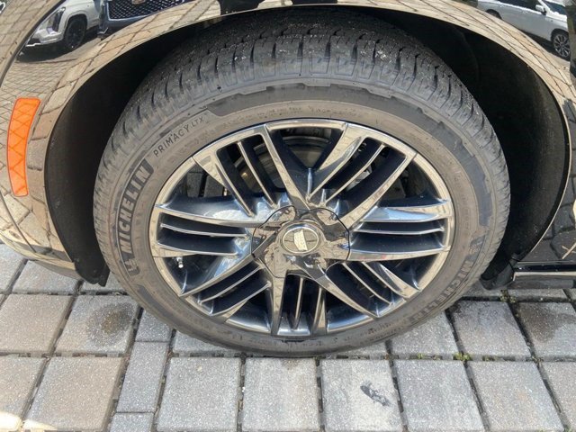 Certified 2026 Cadillac Escalade IQ Sport 2 w/ LPO, ONYX Package AWD/4WD image 20