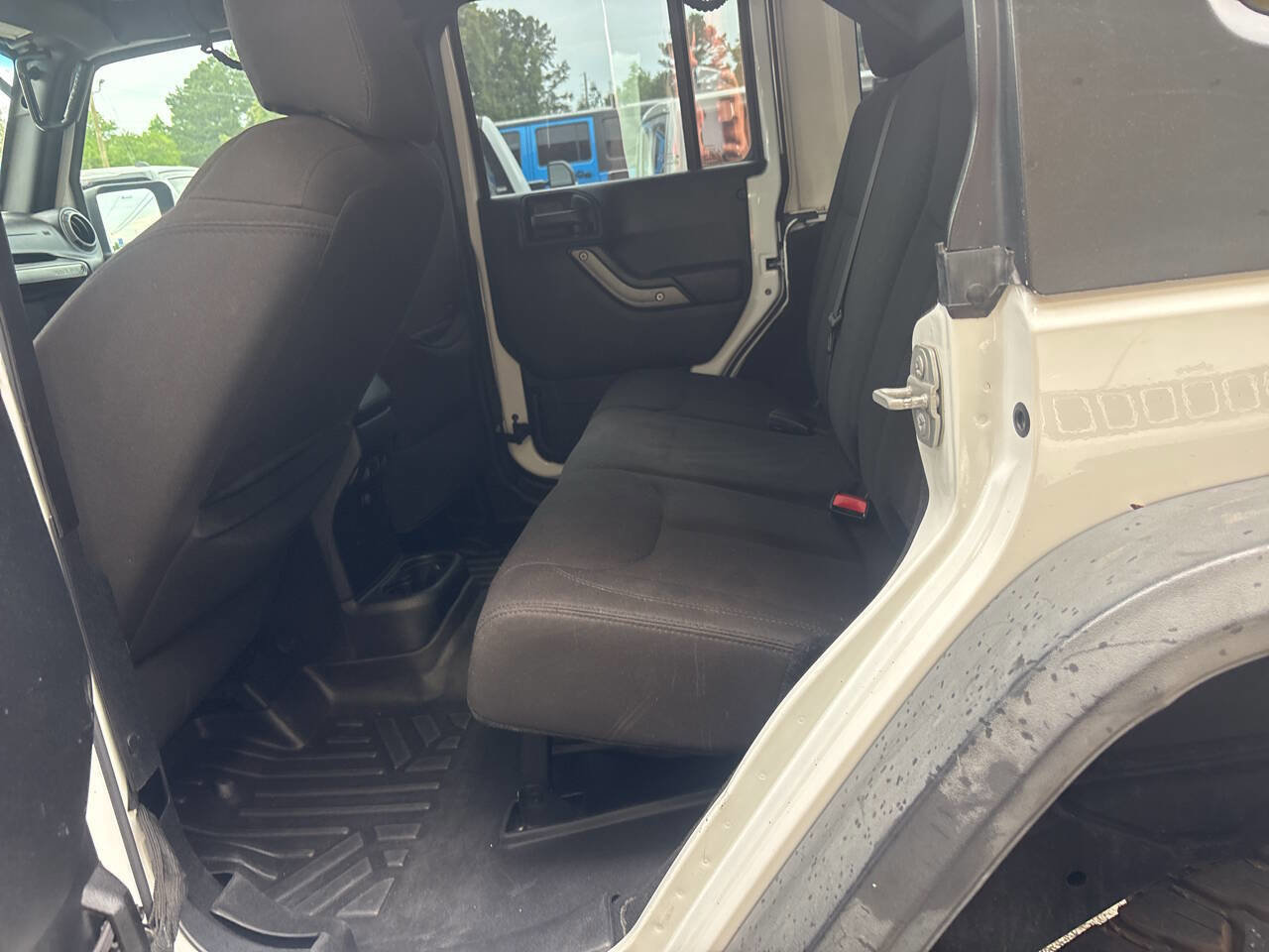 Used 2015 Jeep Wrangler Unlimited Sport w/ Quick Order Package 24S AWD/4WD image 12