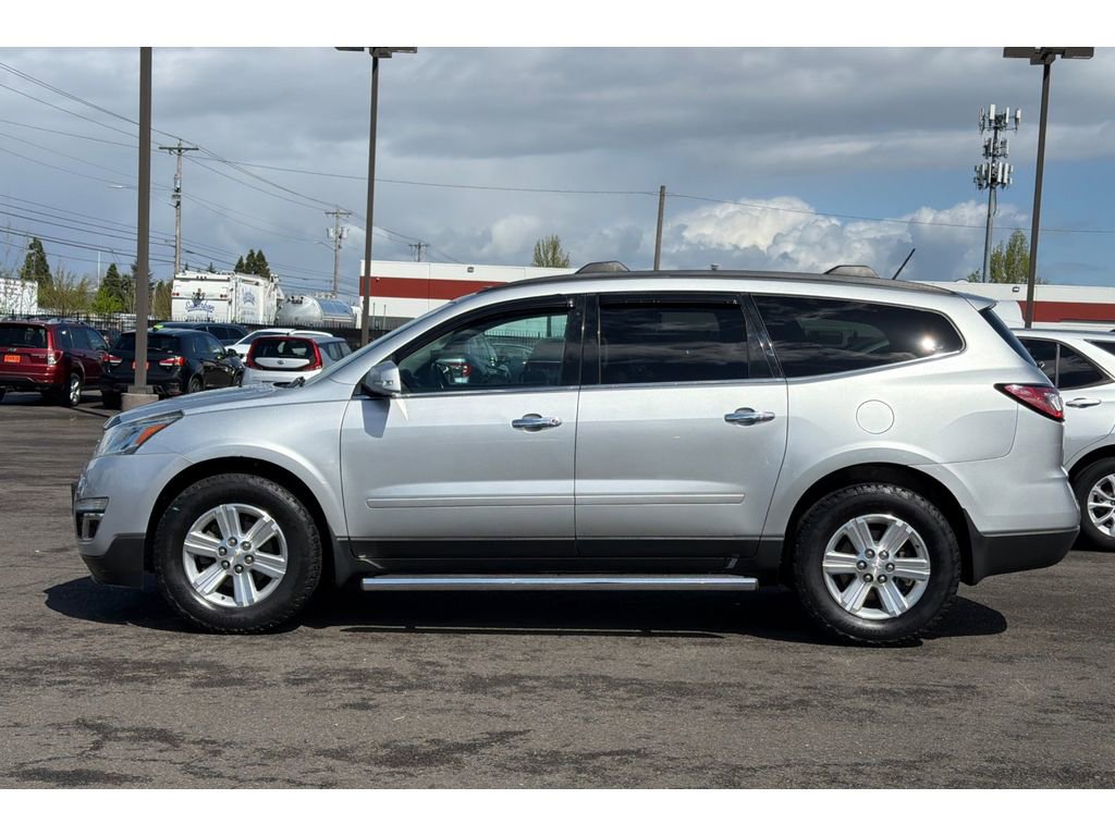 Used 2014 Chevrolet Traverse LT w/ LPO, 'HIT The Road' Package image 9