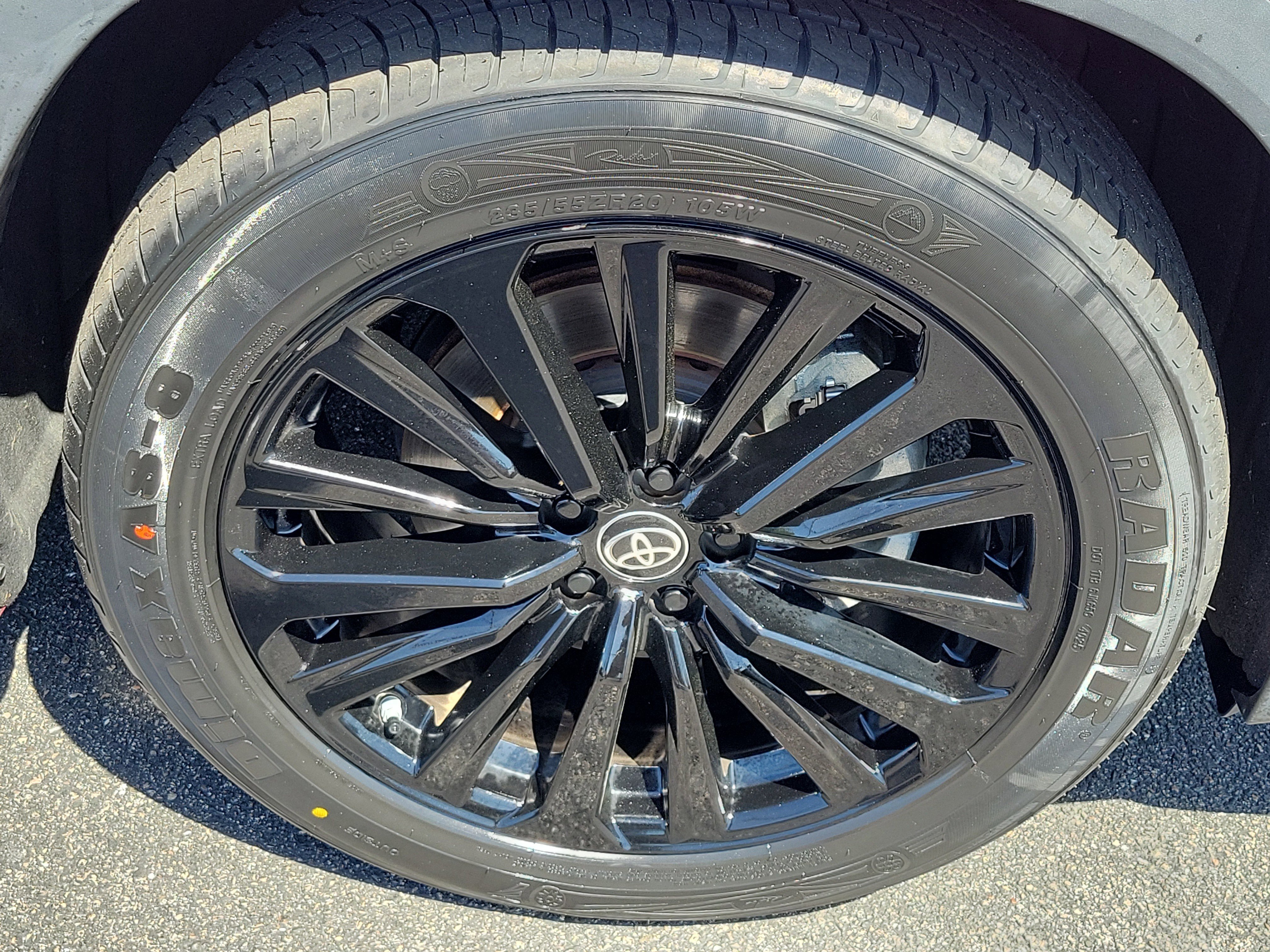 Used 2023 Toyota Highlander XSE image 8