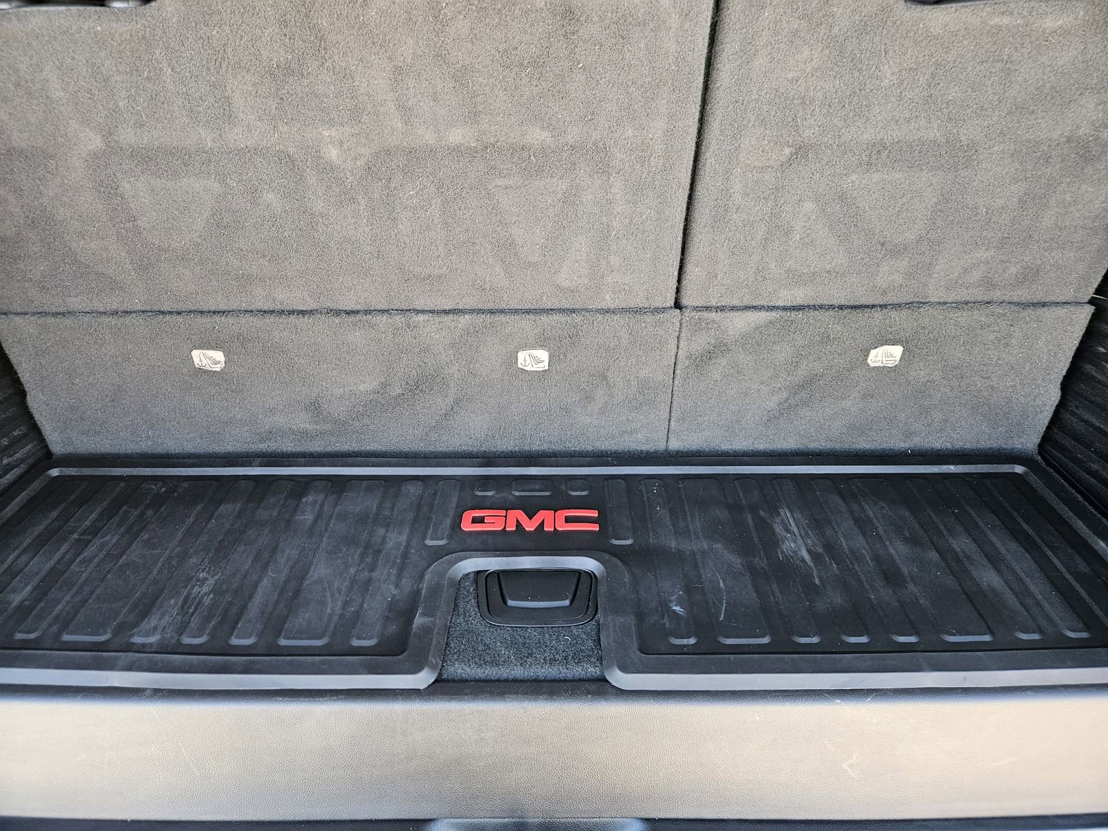 Used 2020 GMC Yukon SLT w/ Premium Edition image 35