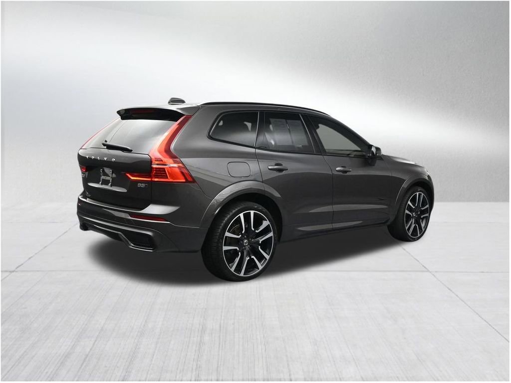 Used 2024 Volvo XC60 B5 Ultimate AWD/4WD image 5