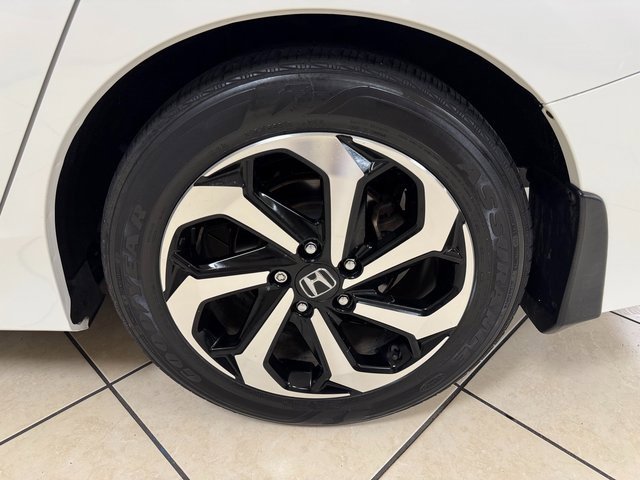 Used 2017 Honda Accord EX image 22
