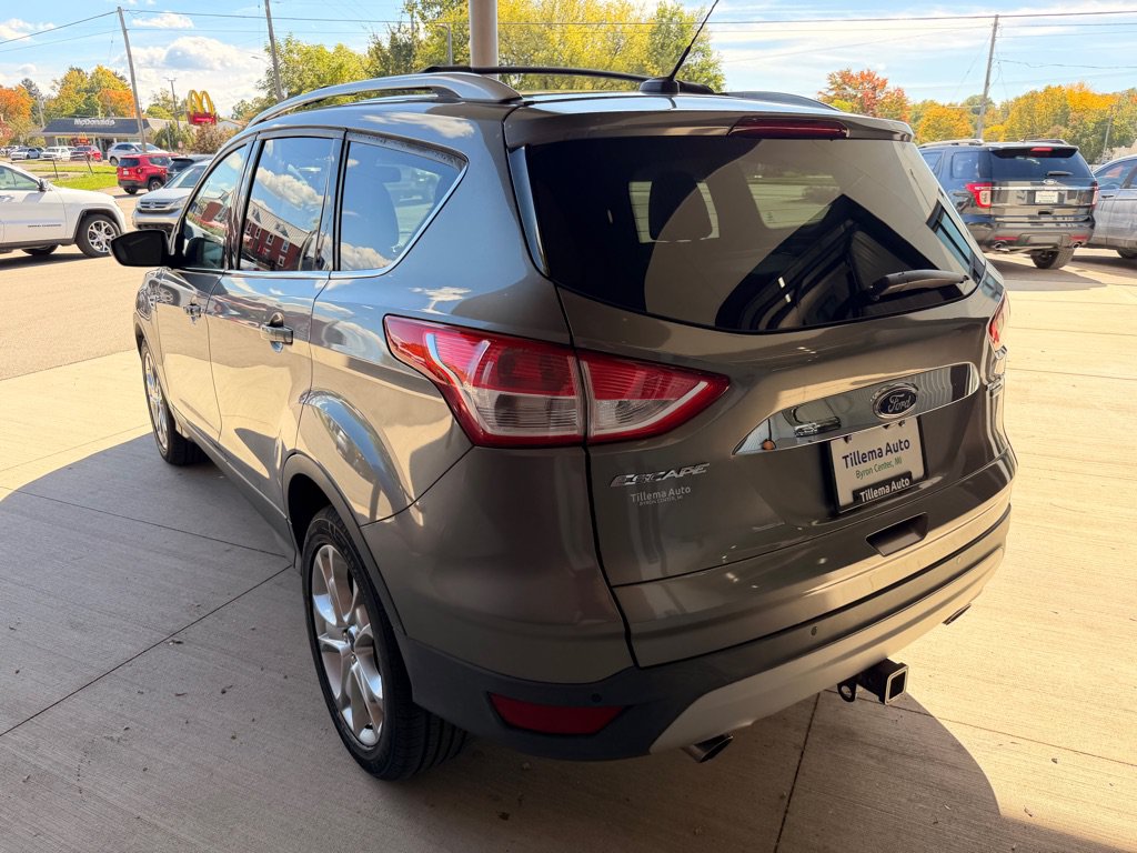 Used 2014 Ford Escape Titanium w/ Equipment Group 401A AWD/4WD image 5