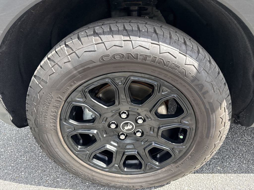 Used 2025 Ford Bronco Sport Badlands image 11