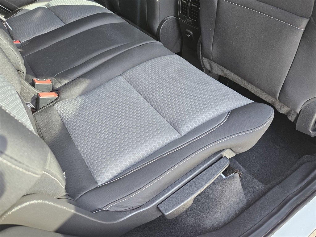 Used 2019 Ford Escape SE image 30