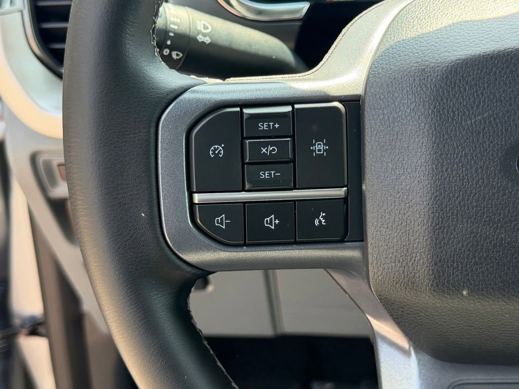 Used 2023 Ford F150 Lightning XLT AWD/4WD image 29