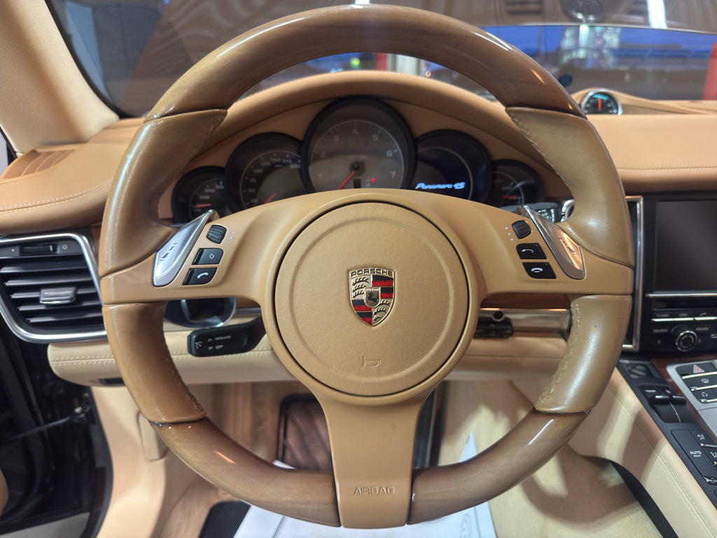 Used 2010 Porsche Panamera S RWD image 18