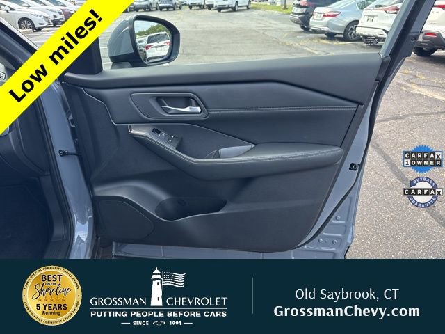 Used 2025 Nissan Rogue SL image 28