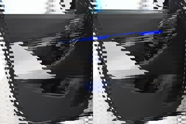 New 2026 BMW M5 w/ Executive Package image 22