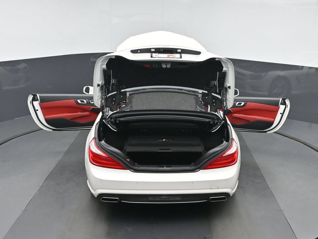 Used 2016 Mercedes-Benz SL 550 image 38