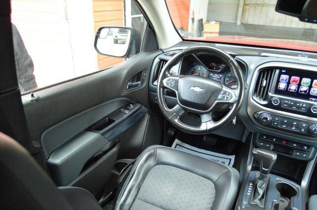 Used 2015 Chevrolet Colorado Z71 image 43