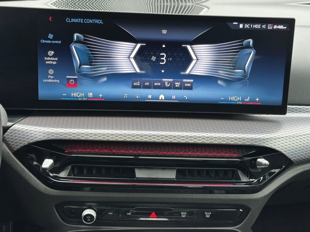 Used 2025 BMW i4 M50 w/ Premium Package image 17