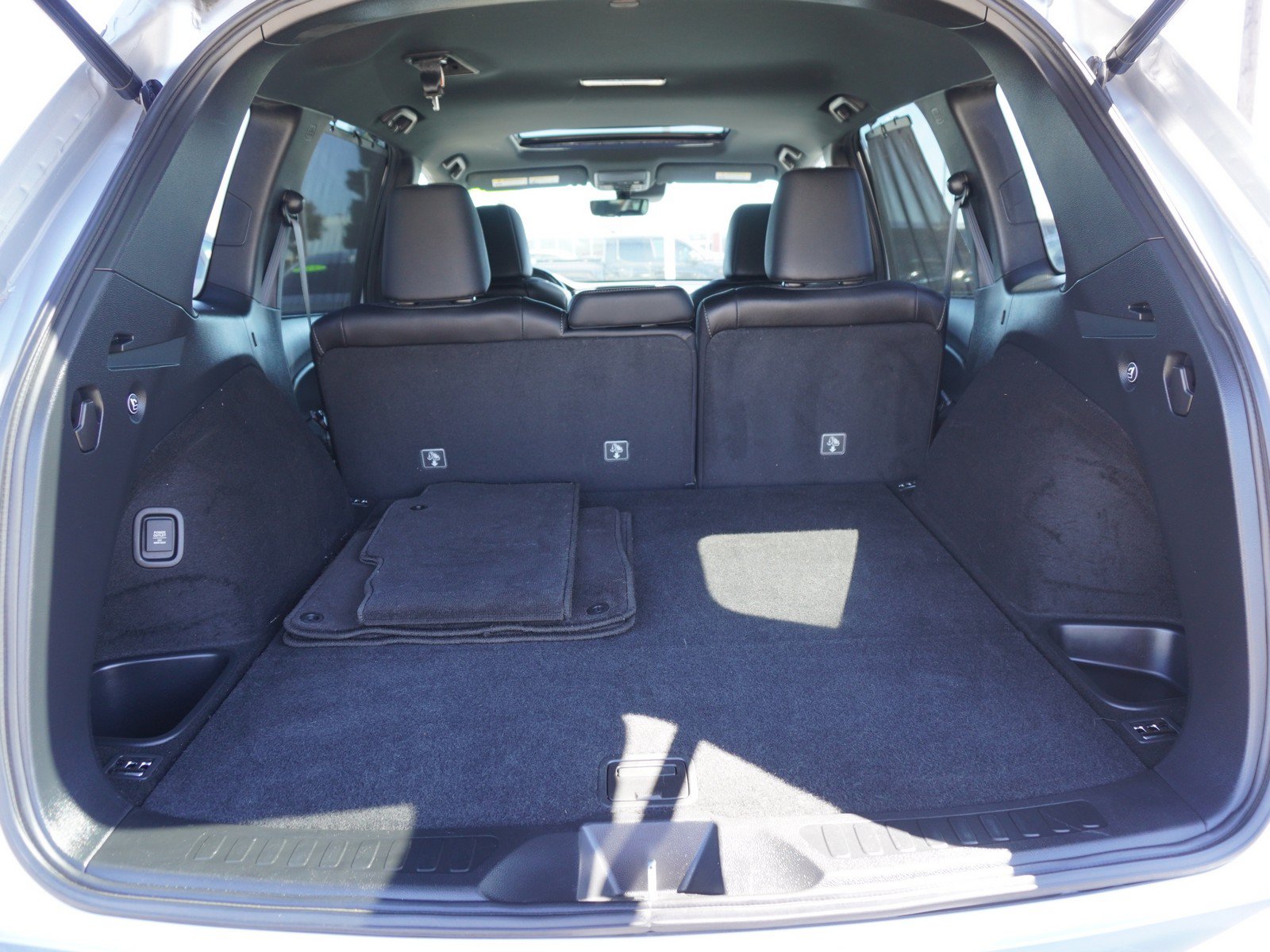 Used 2021 Honda Passport Touring image 11