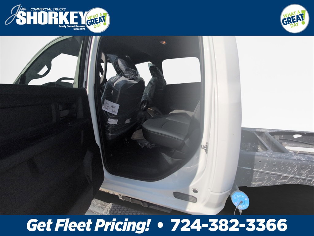 New 2026 RAM 5500 Tradesman w/ Chrome Appearance Group image 24